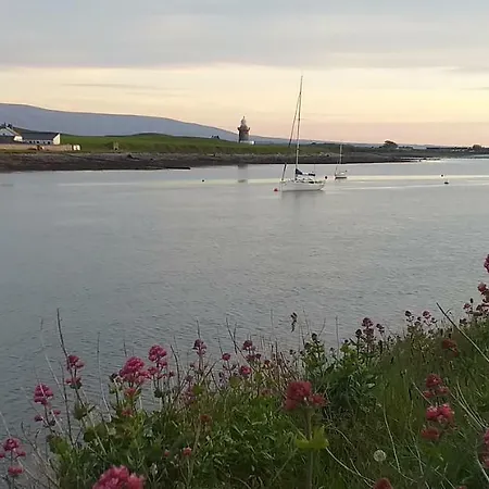 Staysligo - 25 Ardnua Village Sligo